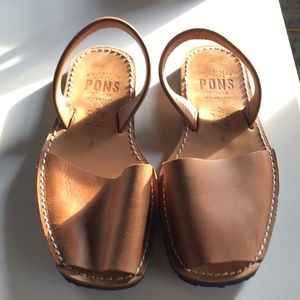 Pons Avarca sandals sz 8/38
